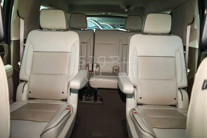 2024 جي ام سي يوكون دينالي