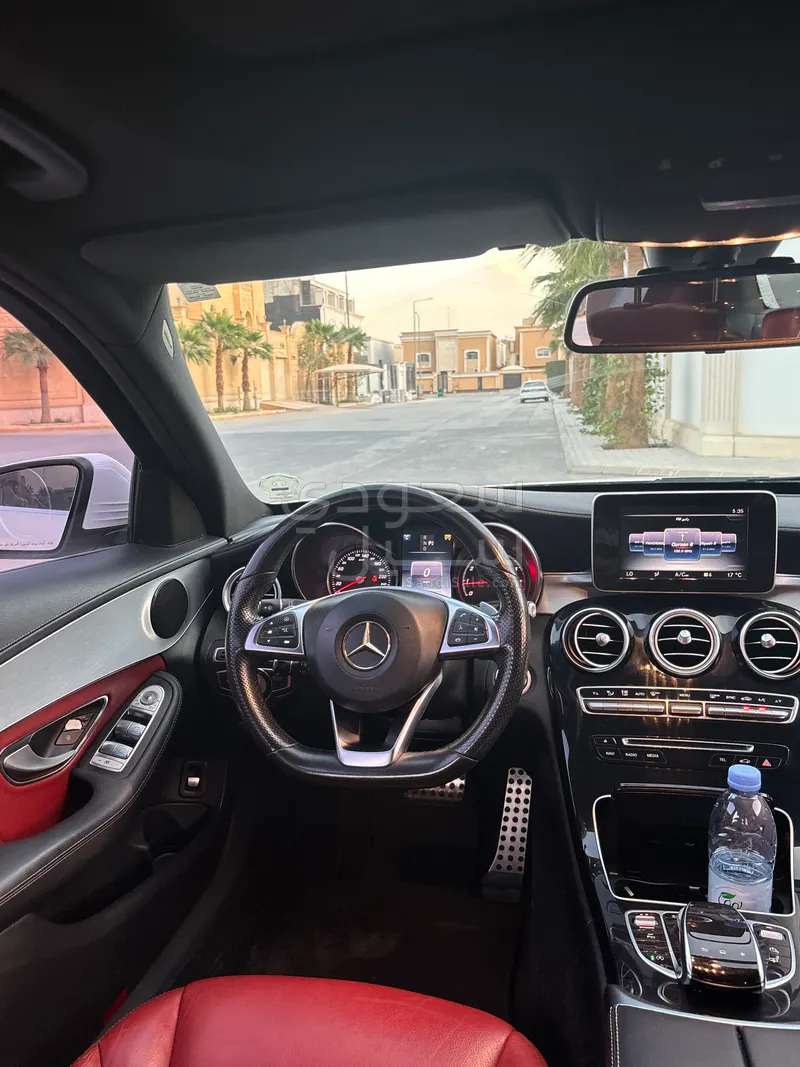 2016 مرسيدس - بنز سي 200