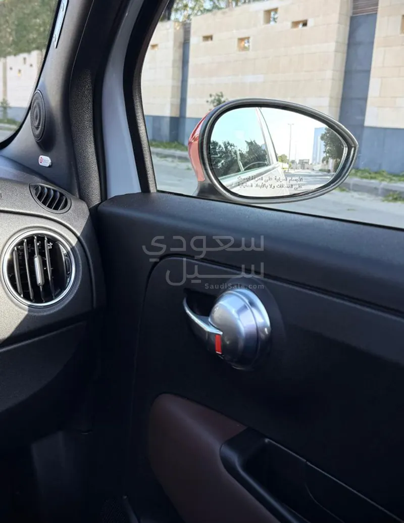 2022 فيات ابارث 595 كومبيتزيون