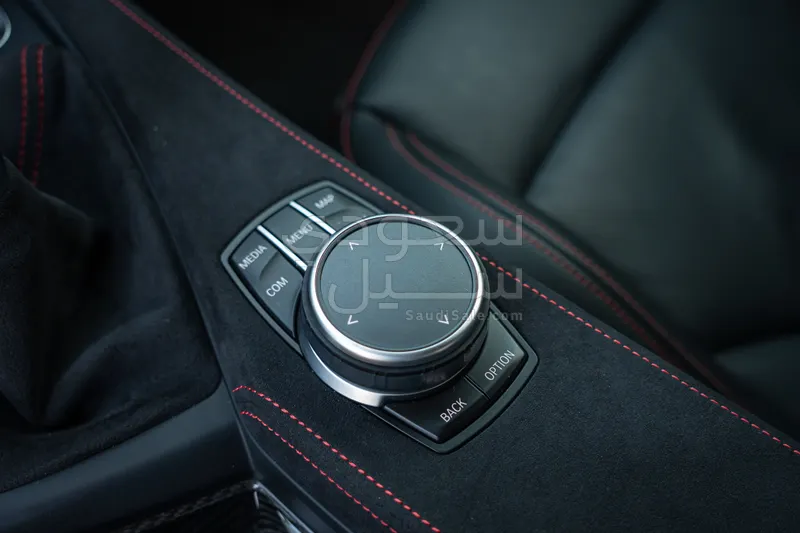 2021 بي ام دبليو الفئة ام إم 2