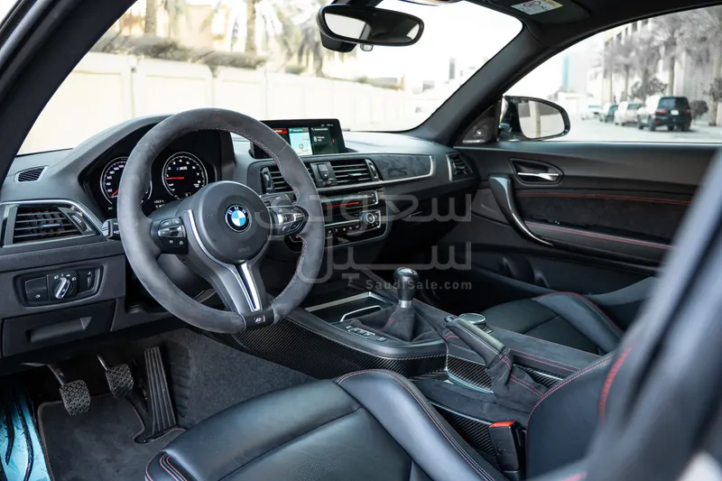 2021 بي ام دبليو الفئة ام إم 2