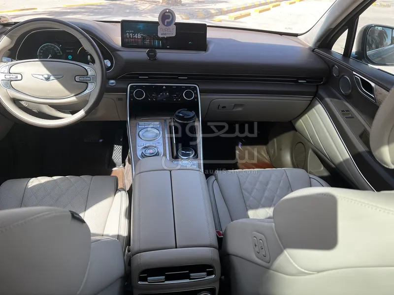 2022 جينيسيس جي في 80