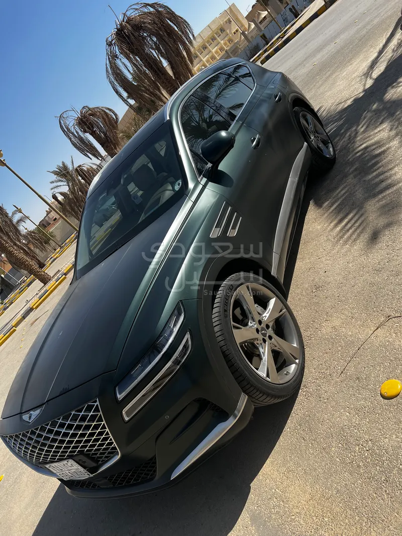 2022 جينيسيس جي في 80