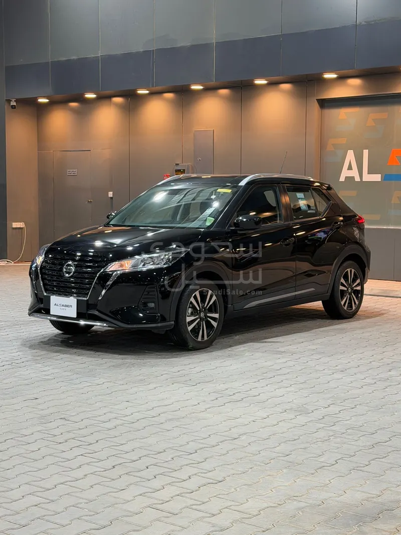 2022 نيسان كيكس اس