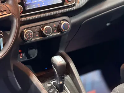 2022 نيسان كيكس اس