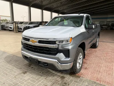 2025 شفروليه سلفرادو ال تي