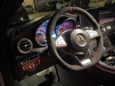 2015 مرسيدس - بنز سي 63إٍس أي إم جي