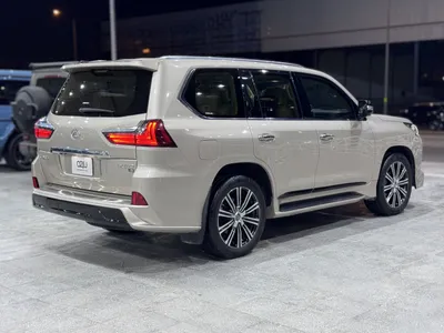 2019 لكزس إل إكس 570 اس