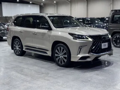 2019 لكزس إل إكس 570 اس