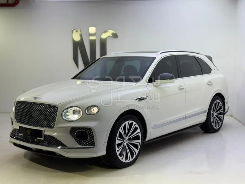 2021 Bentley Bentayga Black Edition
