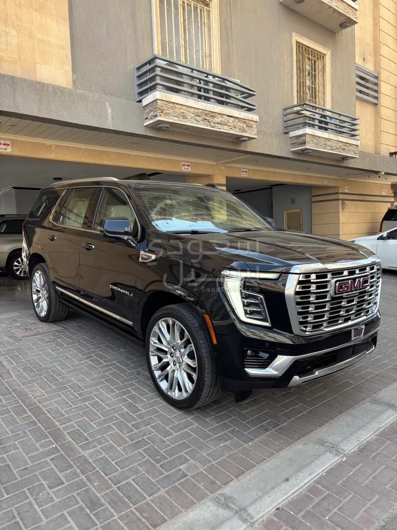 2025 GMC Yukon Denali