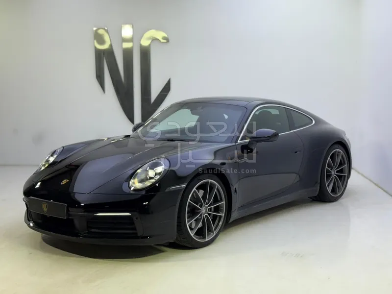 2020 Porsche 911 Carrera 4S