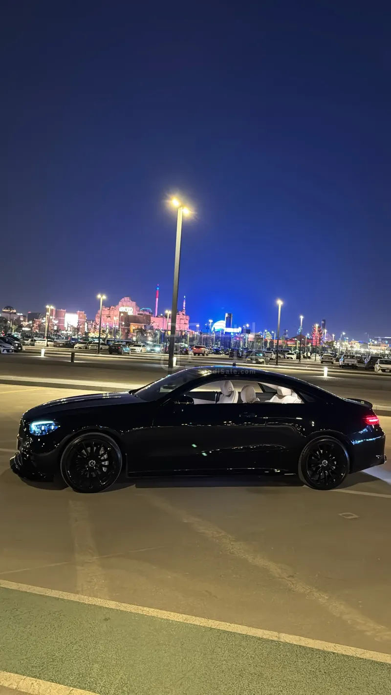 2021 مرسيدس - بنز إي 200 كوبيه