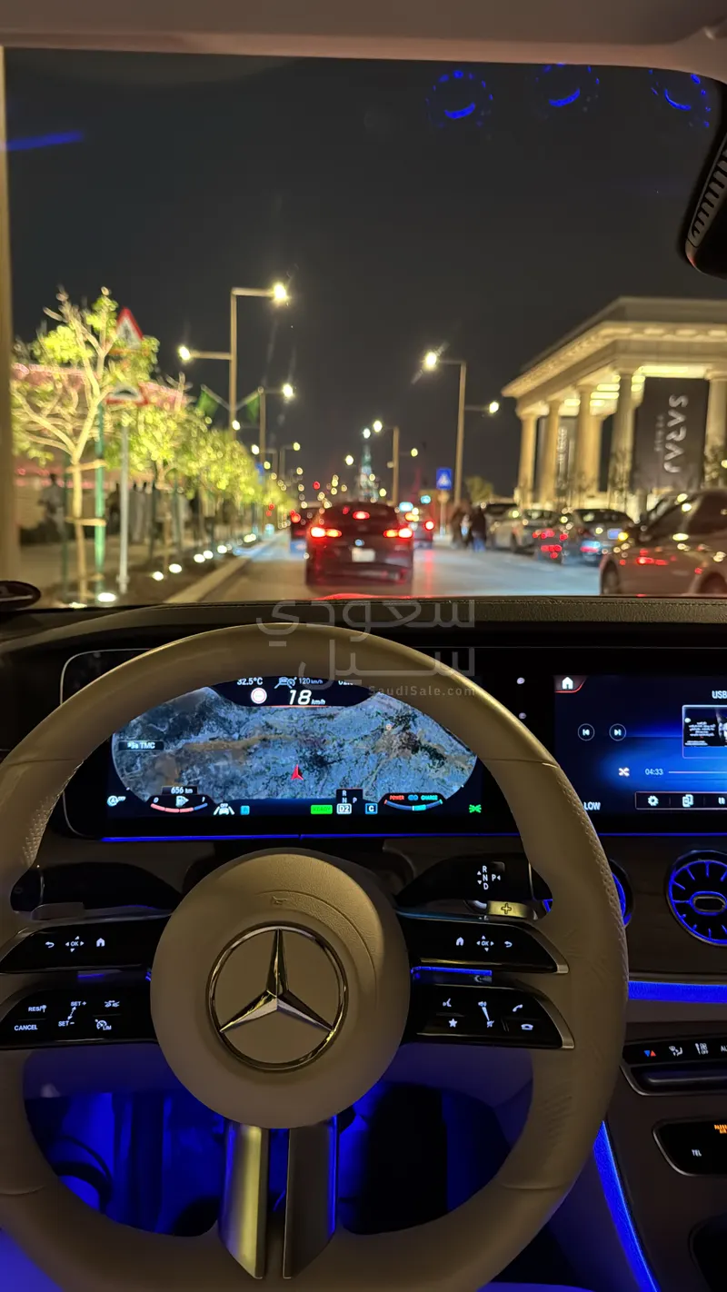 2021 مرسيدس - بنز إي 200 كوبيه