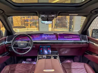 2025 كاديلاك اسكاليد