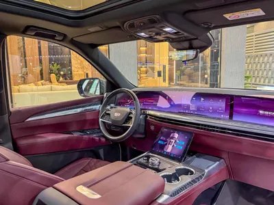 2025 كاديلاك اسكاليد