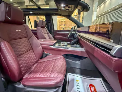 2025 كاديلاك اسكاليد