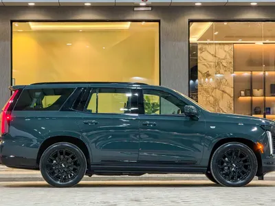 2025 كاديلاك اسكاليد