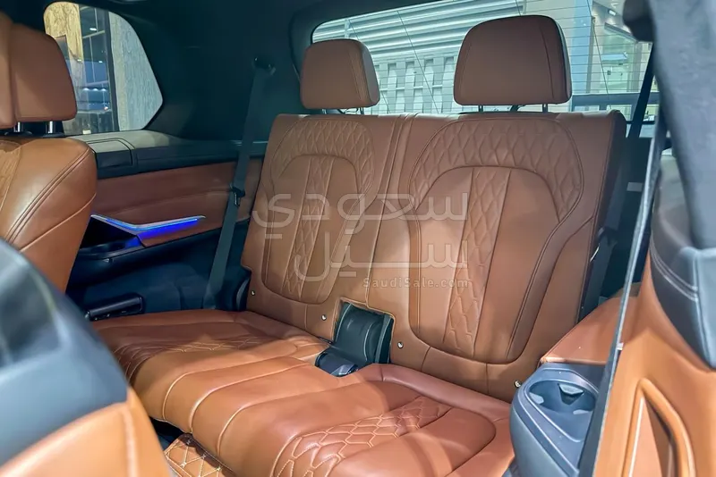 2019 بي ام دبليو الفئة اكس 7