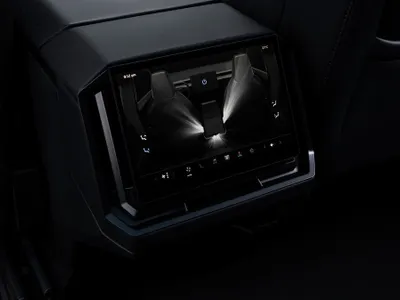 2024 تيسلا سايبر تراك