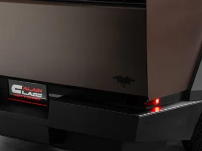 2024 تيسلا سايبر تراك