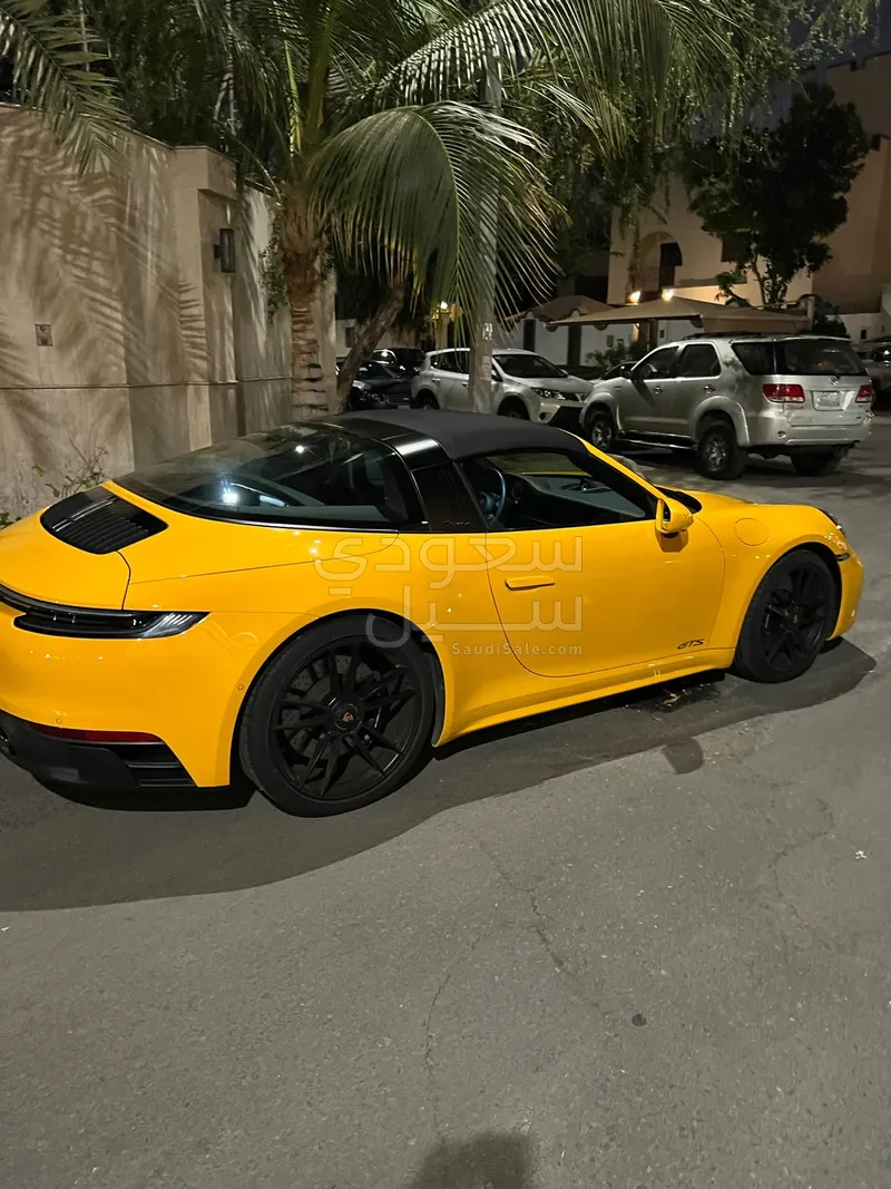 2022 بورش 911 تارجا 4 جي تي اس