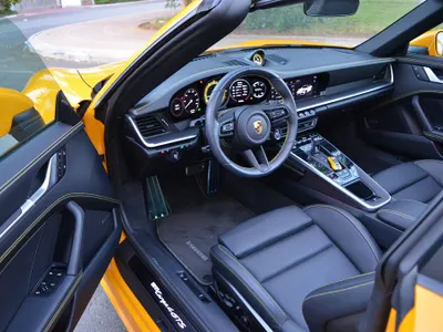 2022 بورش 911 تارجا 4 جي تي اس