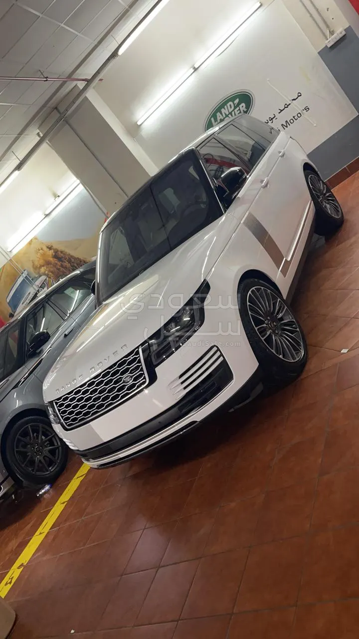 2021 لاند روفر رينج روفر اتش اس اي