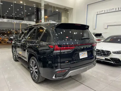 2026 لكزس إل إكس 600