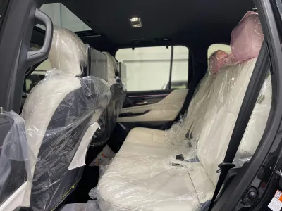 2026 لكزس إل إكس 600