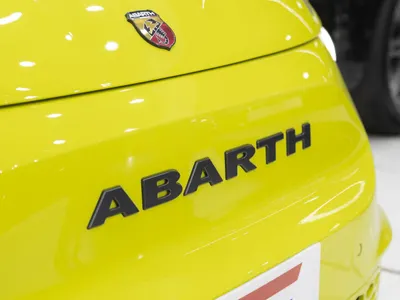 2025 فيات ابارث