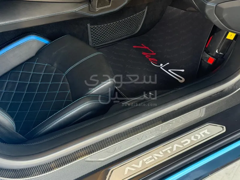 2018 لمبرجيني افنتادور إس في جاي