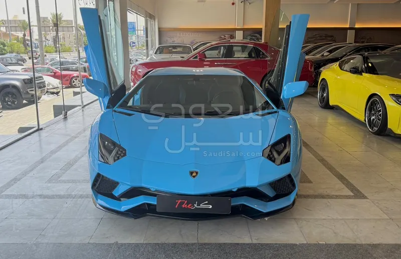 2018 لمبرجيني افنتادور إس في جاي