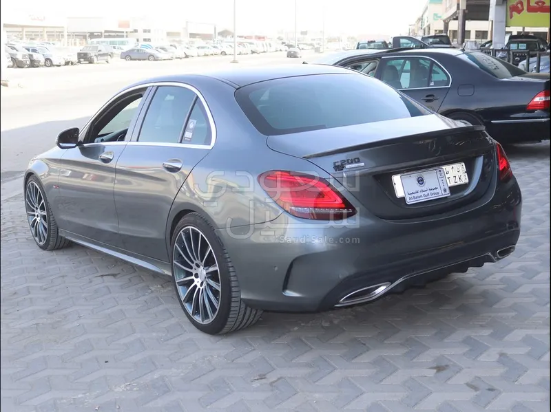 2019 مرسيدس - بنز سي 200 أي إم جي