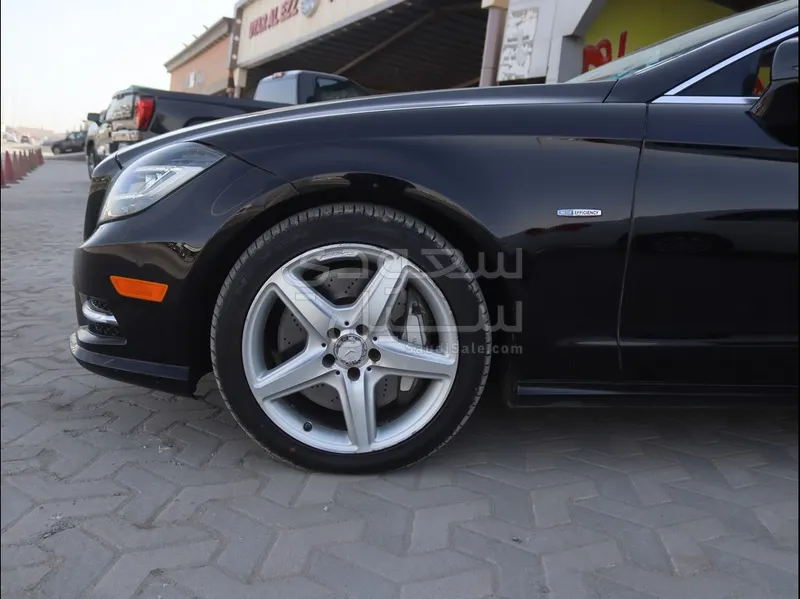 2012 مرسيدس - بنز سي إل إس 550