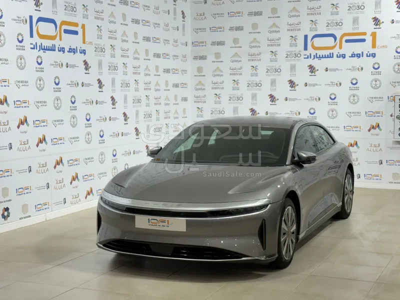 2024 لوسيد اير بيور