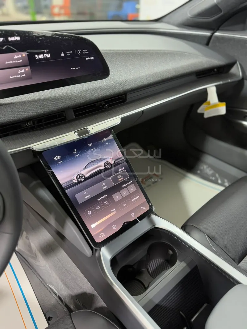 2024 لوسيد اير بيور