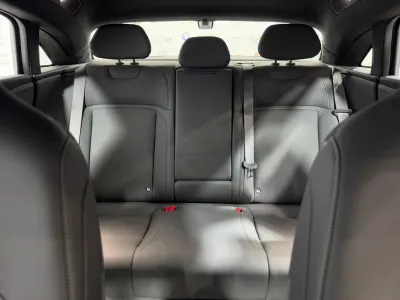 2024 لوسيد اير بيور