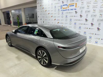 2024 لوسيد اير بيور