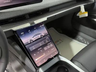 2024 لوسيد اير بيور