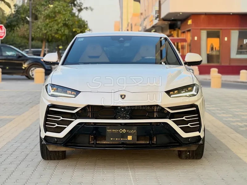 2021 لمبرجيني اوروس