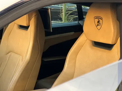 2021 لمبرجيني اوروس