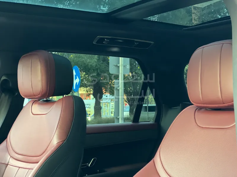 2024 لاند روفر رينج روفر سبورت اتش اس اي