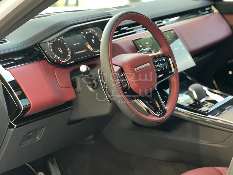 2024 لاند روفر رينج روفر سبورت اتش اس اي