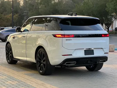 2024 لاند روفر رينج روفر سبورت اتش اس اي