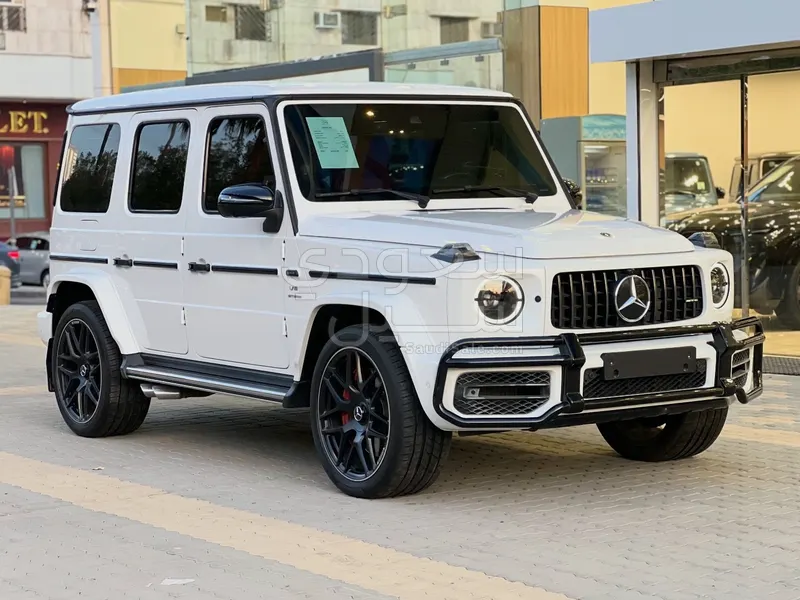 2022 مرسيدس - بنز جي 63 أي إم جي