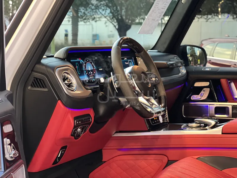 2022 مرسيدس - بنز جي 63 أي إم جي