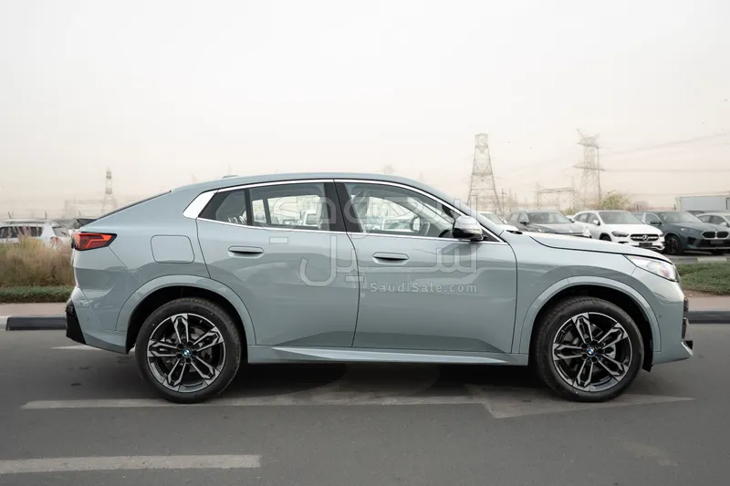 2026 بي ام دبليو الفئة اكس 2