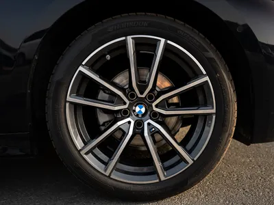 2026 بي ام دبليو الفئة الثالثة 325 أي