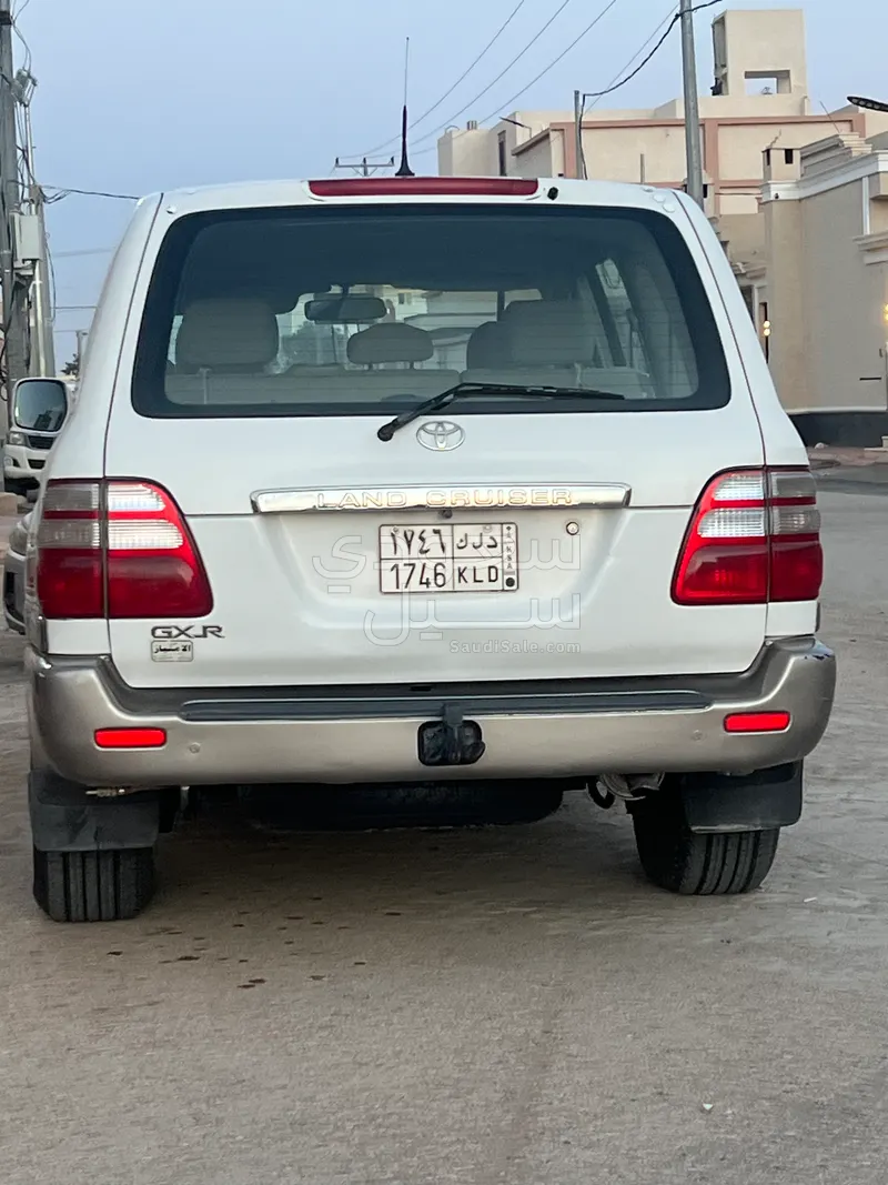 2003 تويوتا لاند كروزر جي اكس ار